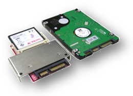 Delle stesse dimensioni di un disco da 2,5", il sistema raid0 Flash speed disk ideato dai tecnici informatici di Idonea srl offre prestazioni mai viste nel campo dell'informatica